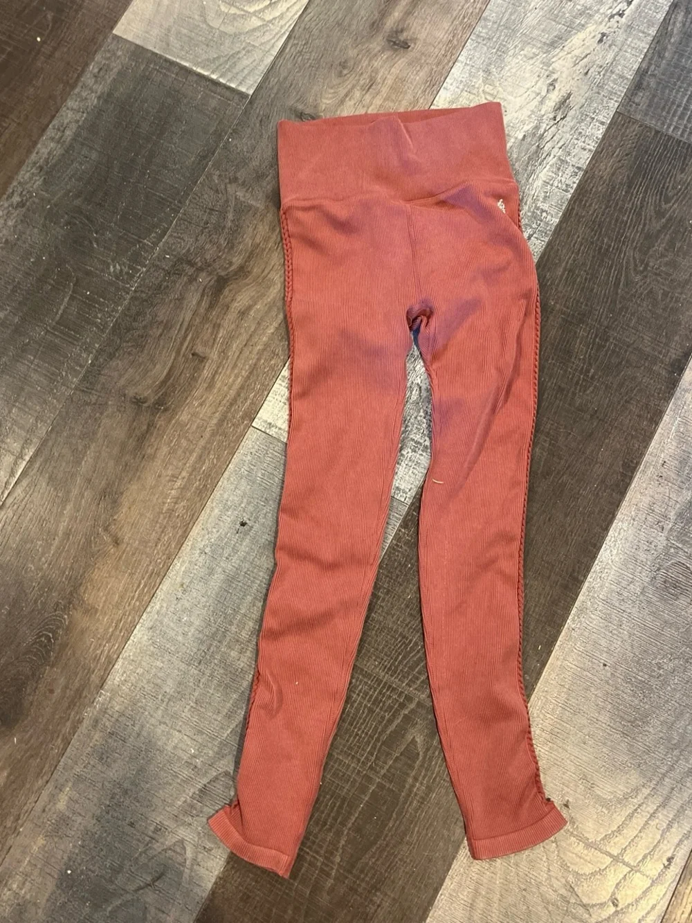 Free people movement xs Rust Ribbed Leggings - Comfortable Stretch Bottoms